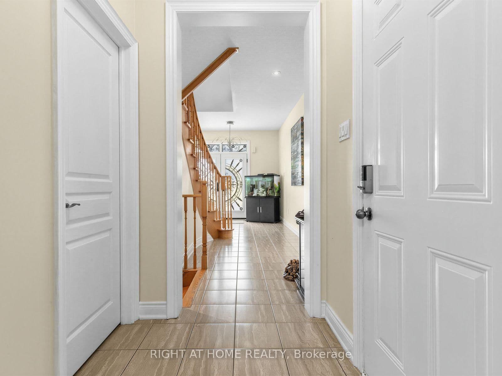 99 Richler Avenue thumbnail 5