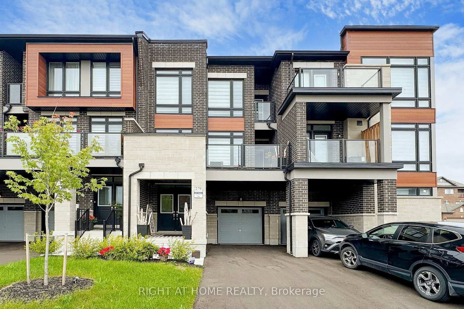 279 Moody Drive - Image 1