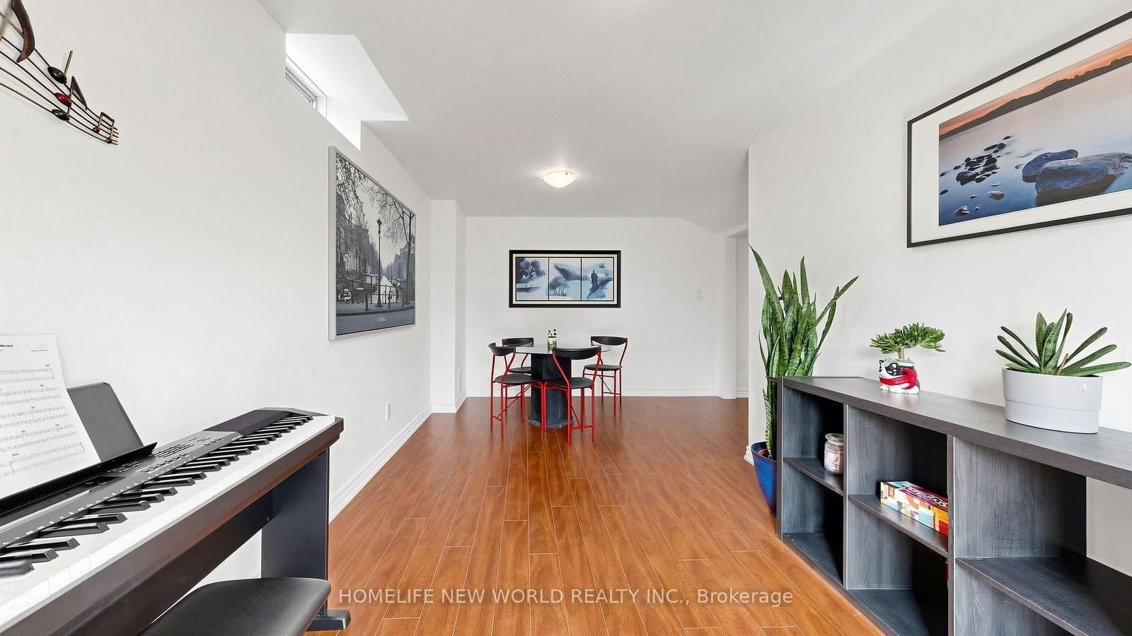 663 Peter Rupert Avenue thumbnail 27
