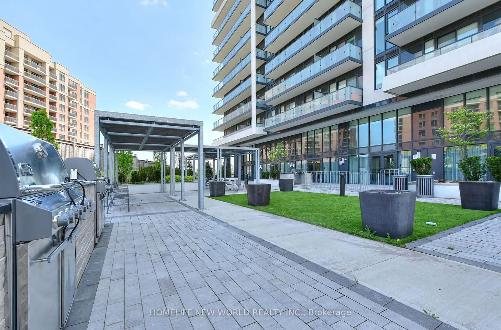 85 Oneida Crescent, Unit 811 thumbnail 23