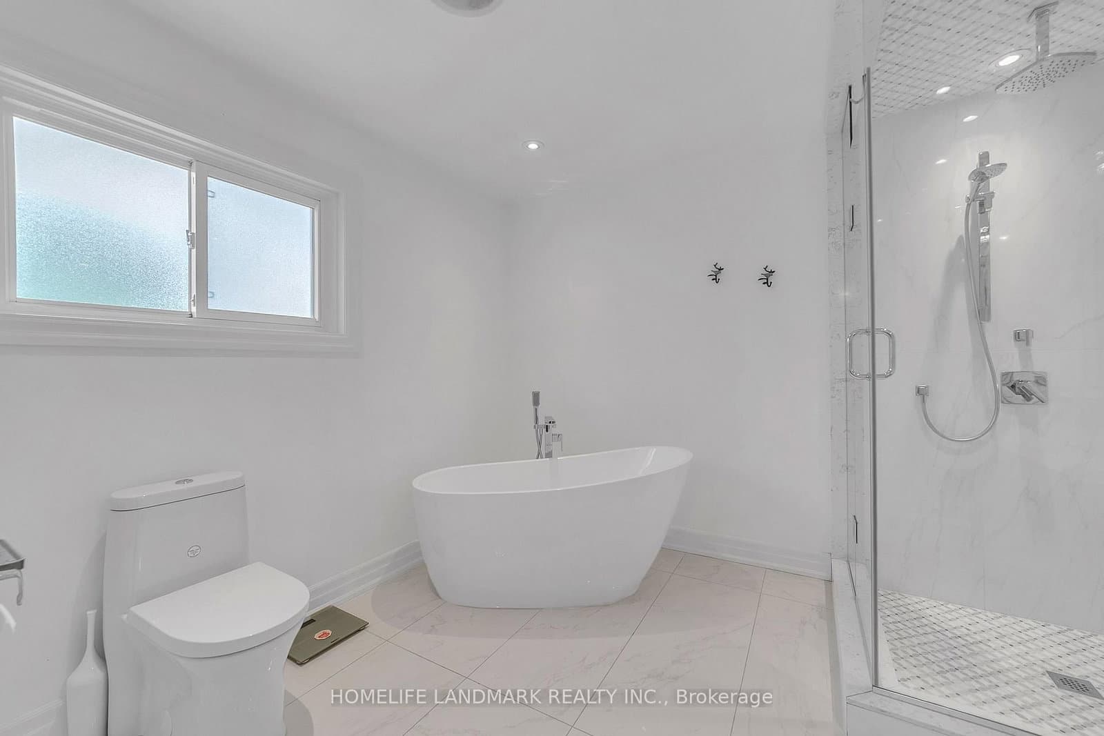 36 Coldstream Crescent thumbnail 30