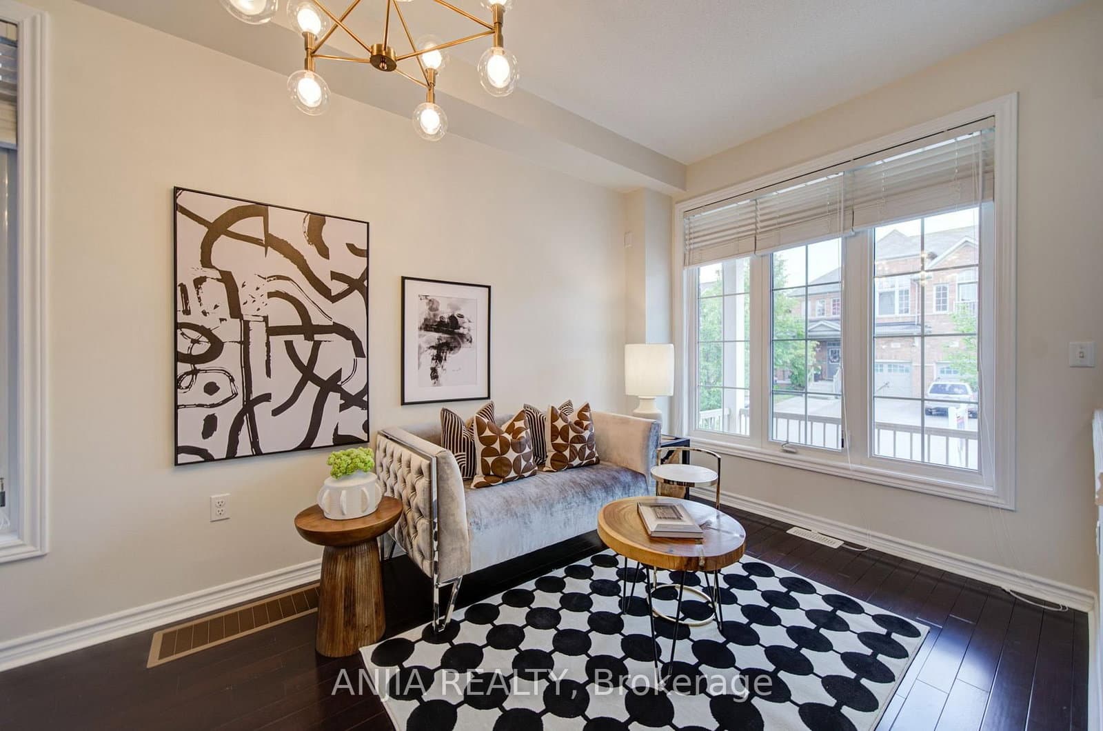 92 Carolina Rose Crescent thumbnail 5