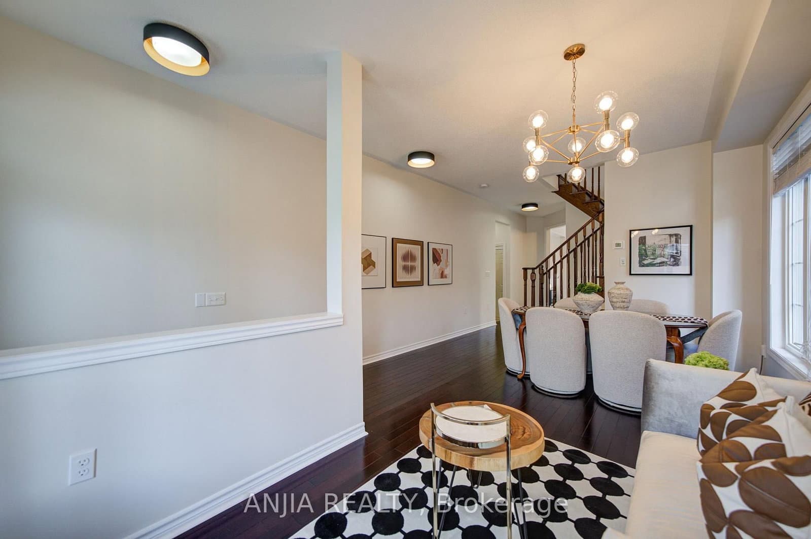 92 Carolina Rose Crescent thumbnail 8