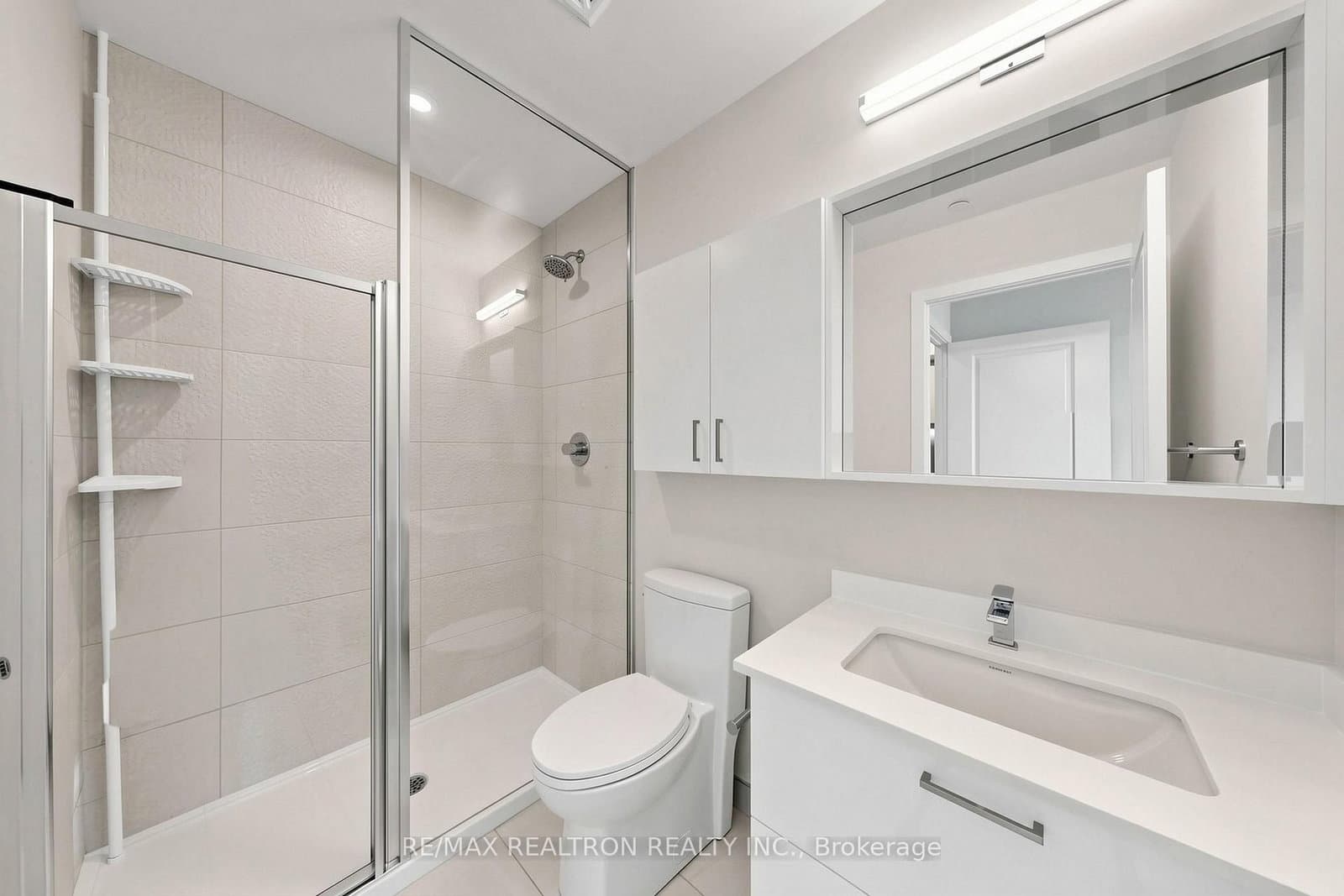 50 Upper Mall Way, Unit 1909 thumbnail 19