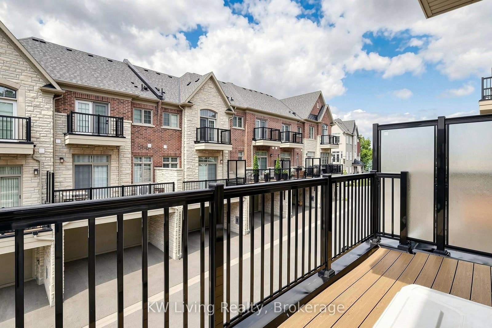 9370 Kennedy Road thumbnail 46
