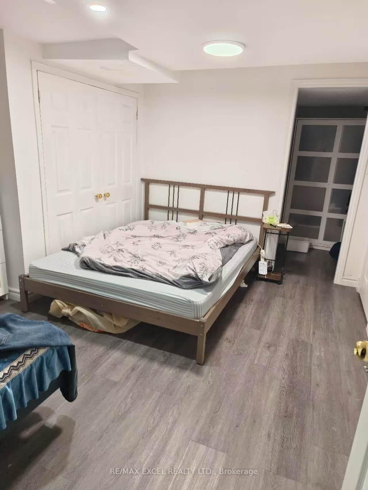 13 Hepburn Street, Unit BASEMENT thumbnail 3