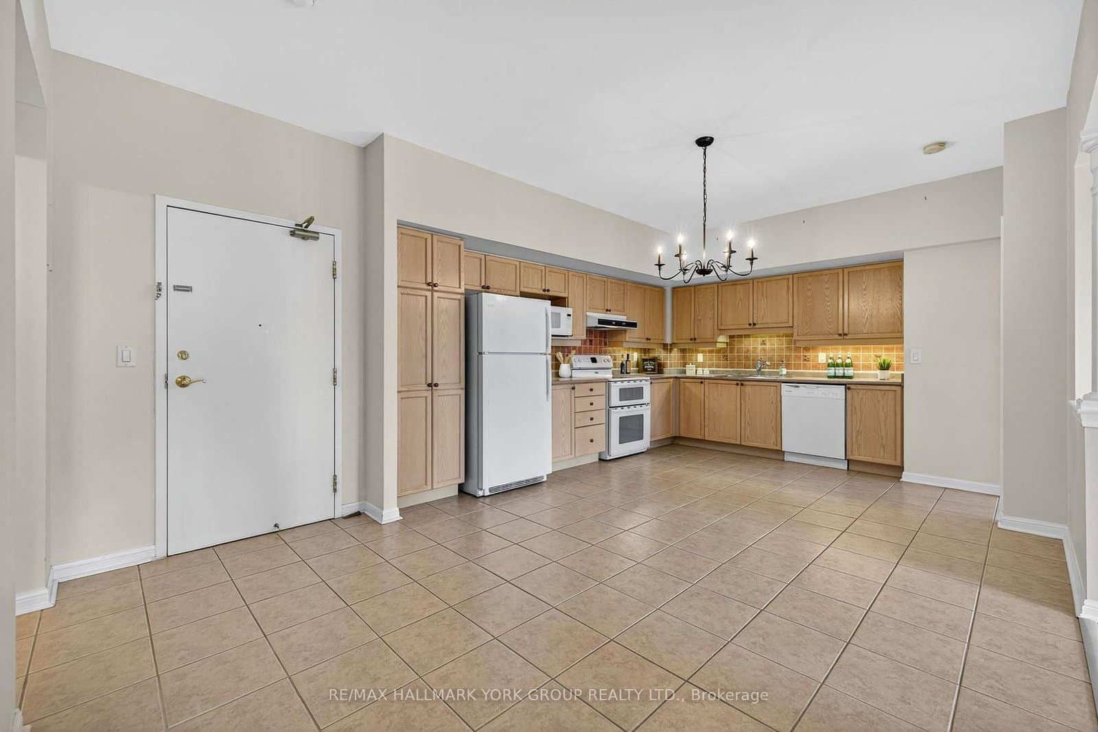 2500 Rutherford Road, Unit 509 thumbnail 11