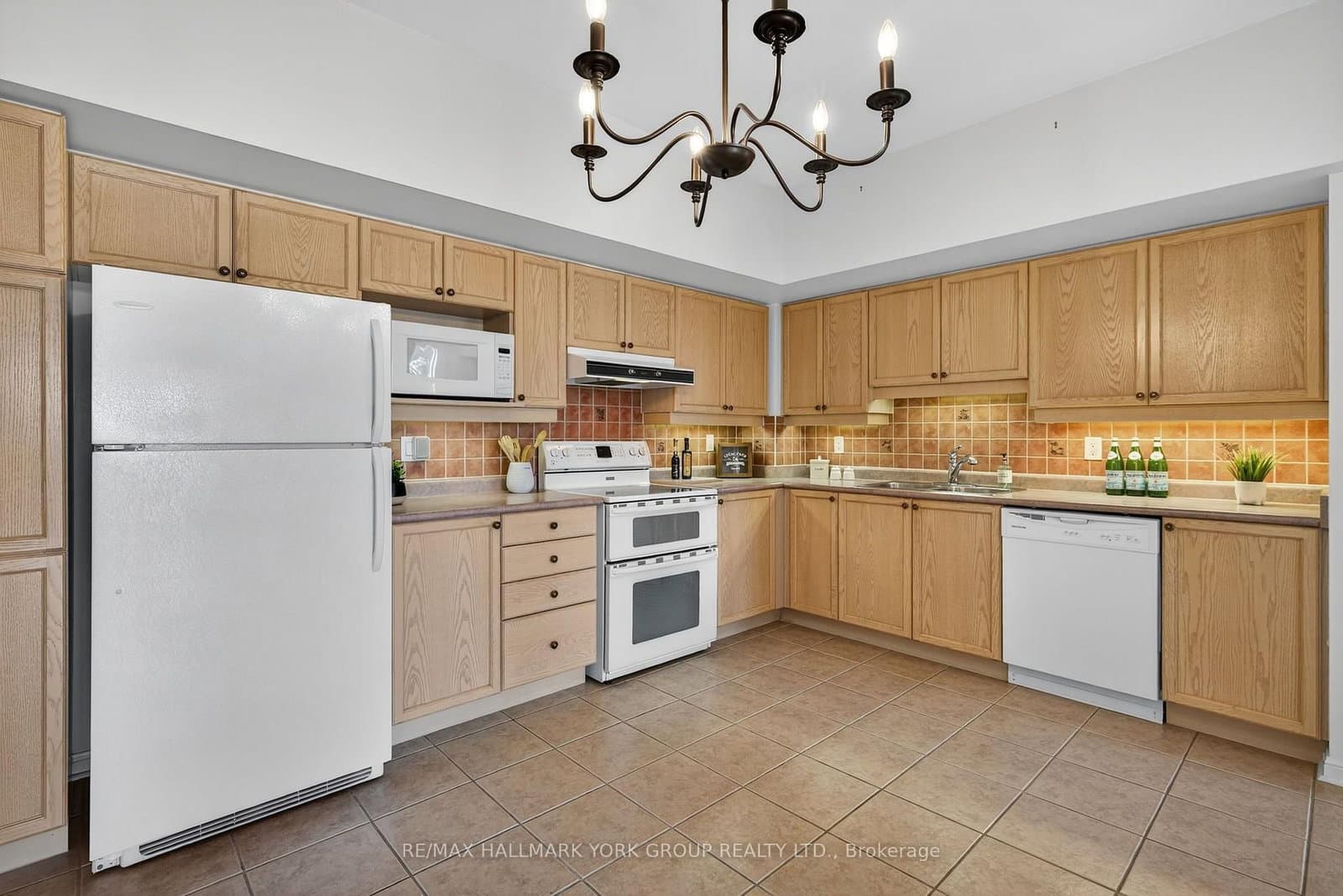 2500 Rutherford Road, Unit 509 thumbnail 12