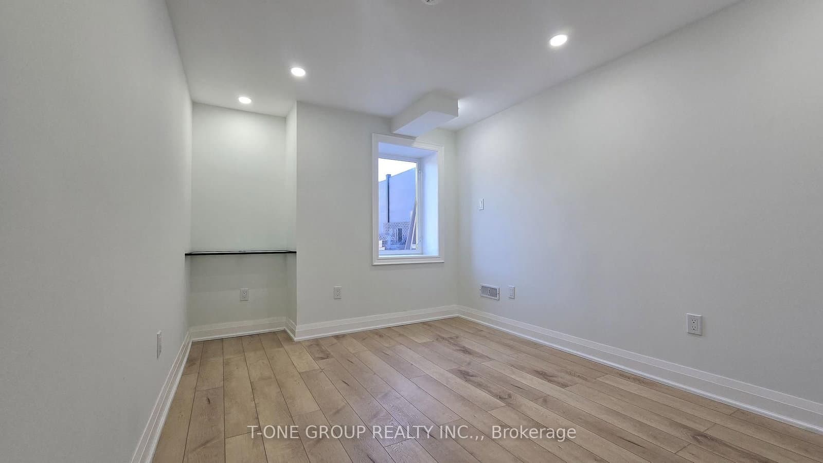 13 Eberly Woods Drive, Unit BSMT B thumbnail 7