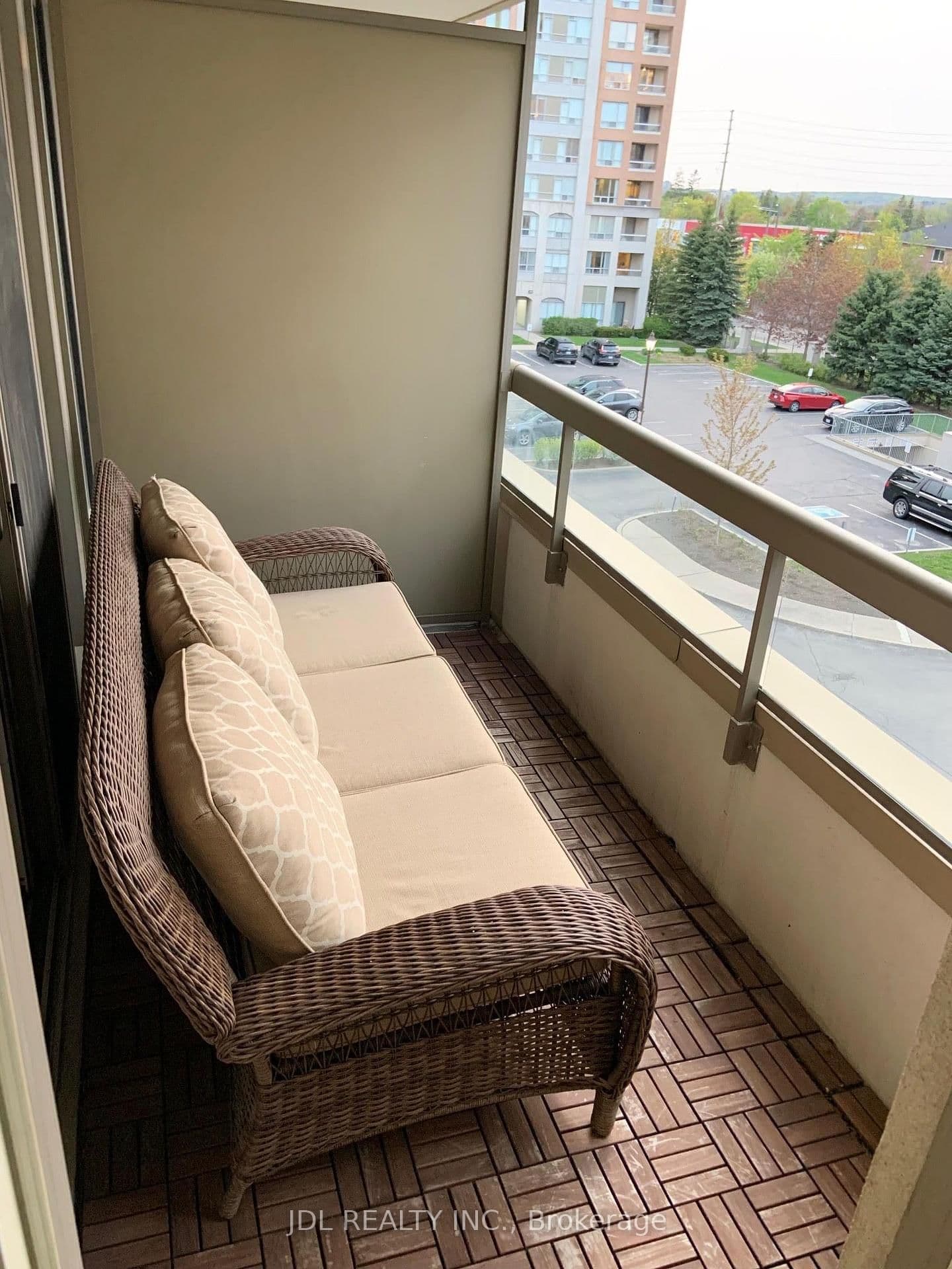 19 NORTHERN HEIGHTS Drive, Unit 403 thumbnail 9