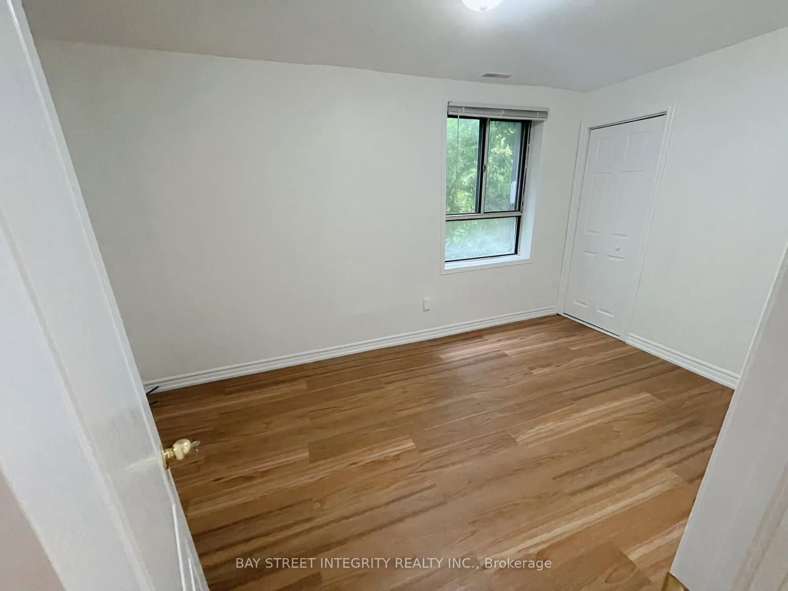 320 Miami Drive, Unit 1ST FLOOR thumbnail 4