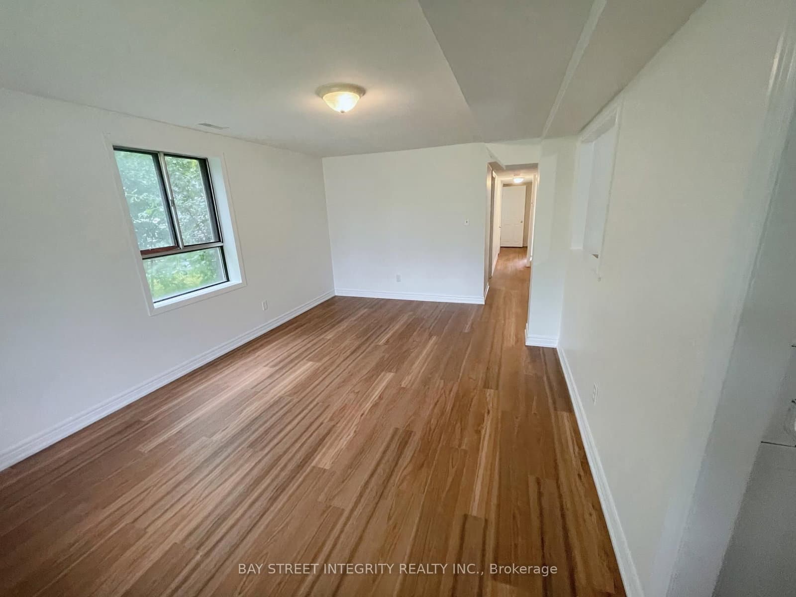 320 Miami Drive, Unit 1ST FLOOR thumbnail 5