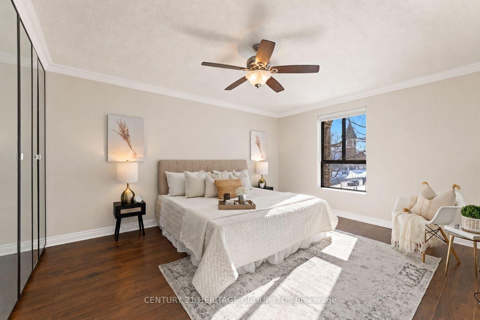15390 Yonge Street, Unit PH 1 thumbnail 10
