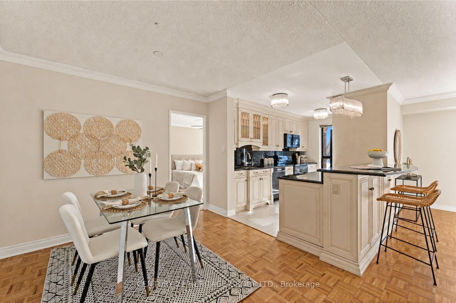 15390 Yonge Street, Unit PH 1 thumbnail 16