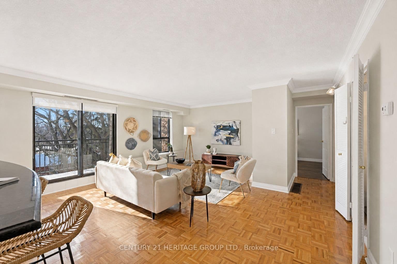 15390 Yonge Street, Unit PH 1 thumbnail 20