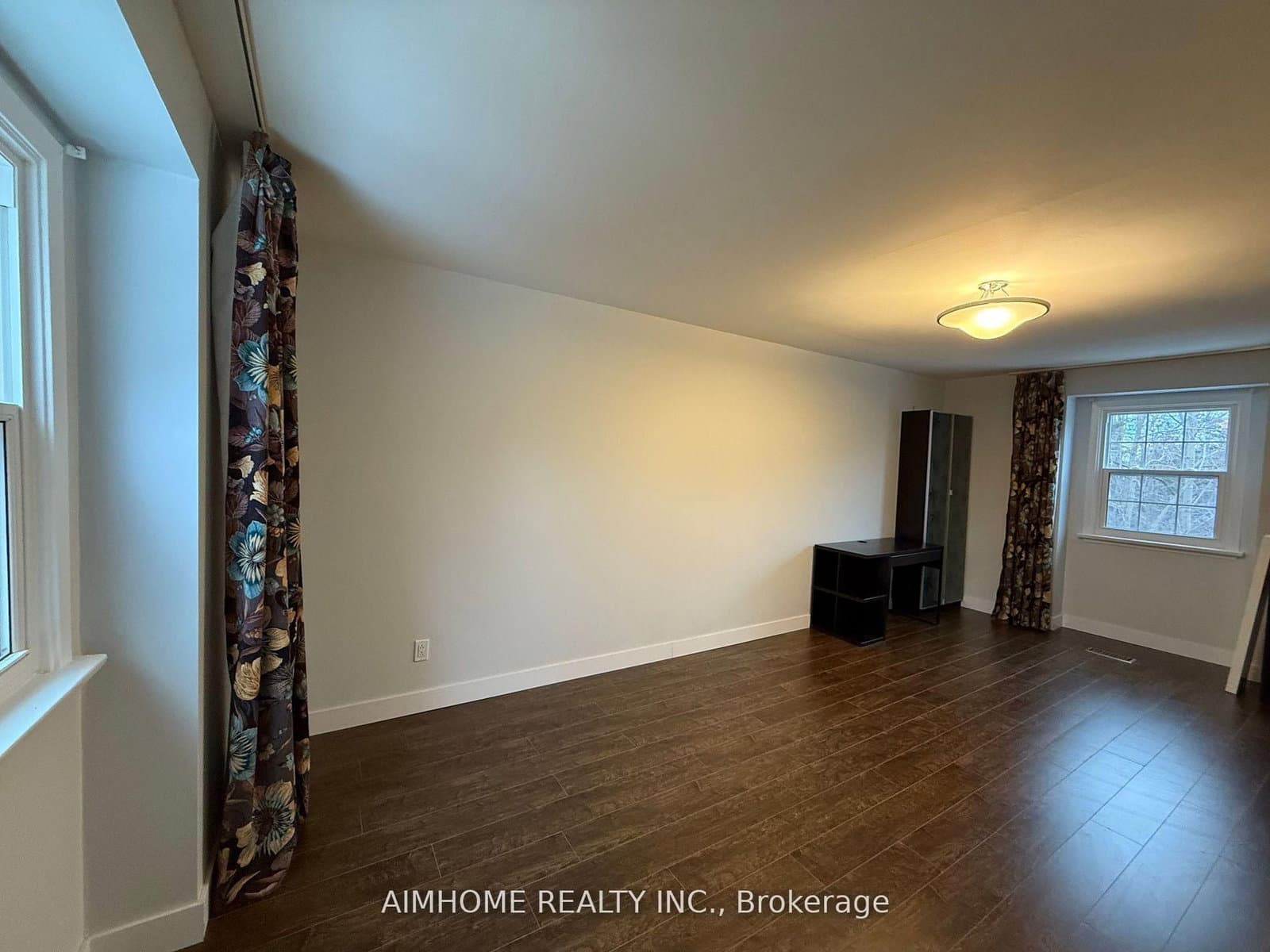 338 Steeles Avenue E thumbnail 14