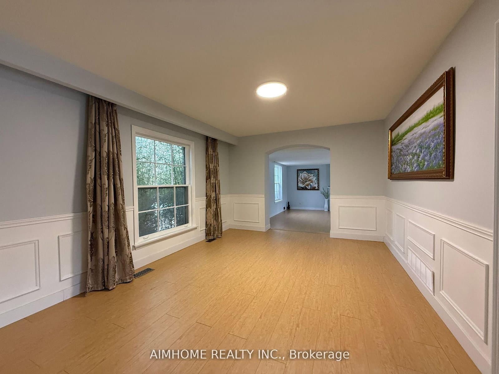 338 Steeles Avenue E thumbnail 3