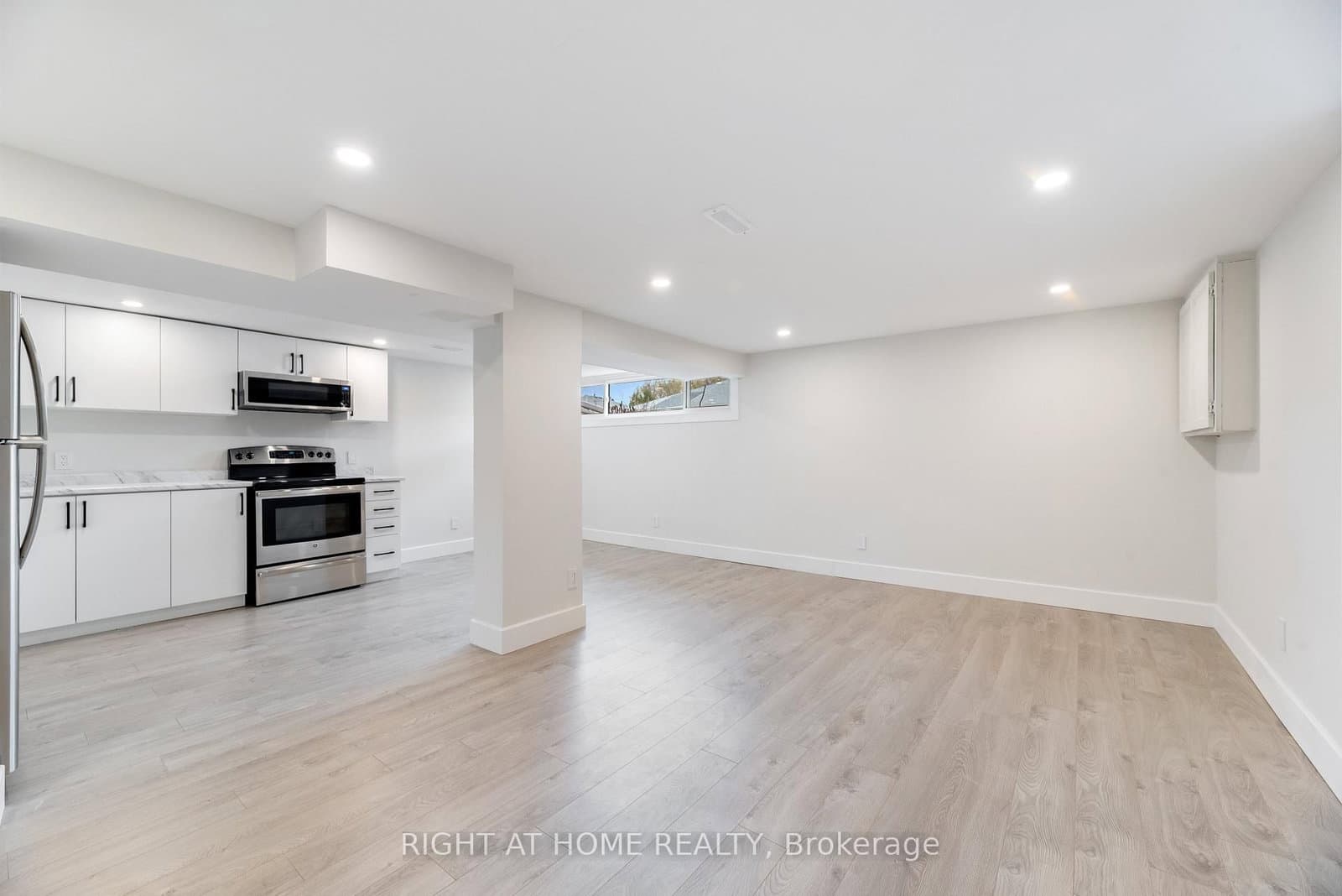 112 Walter Avenue, Unit Basemnt thumbnail 5