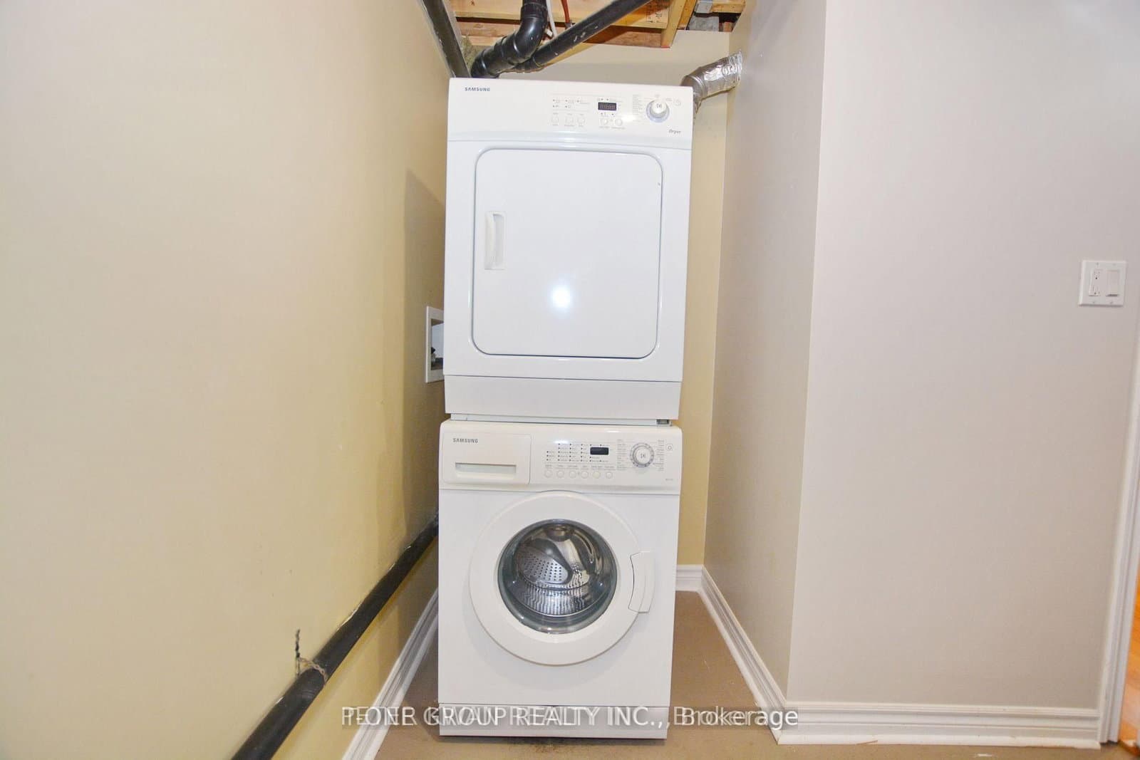 45 Coranto Way, Unit Lower thumbnail 8