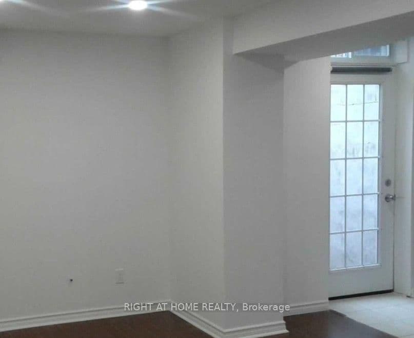 75 Maffey Crescent, Unit Bsmet thumbnail 2