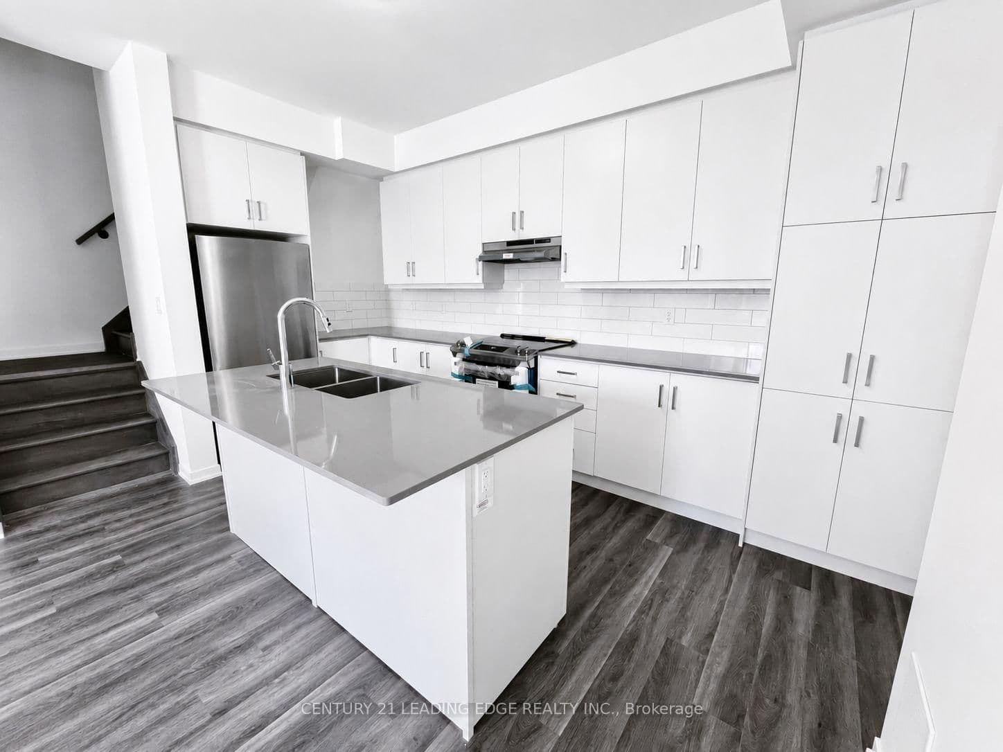 11 Almond Blossom Mews, Unit 137 thumbnail 2