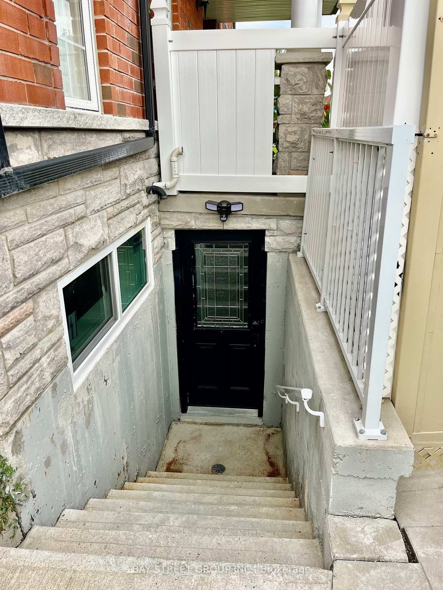 5 King William Crescent, Unit BSMT - Image 1