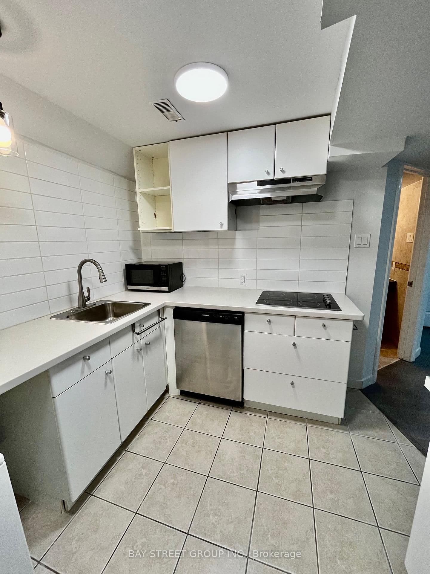 5 King William Crescent, Unit BSMT thumbnail 5