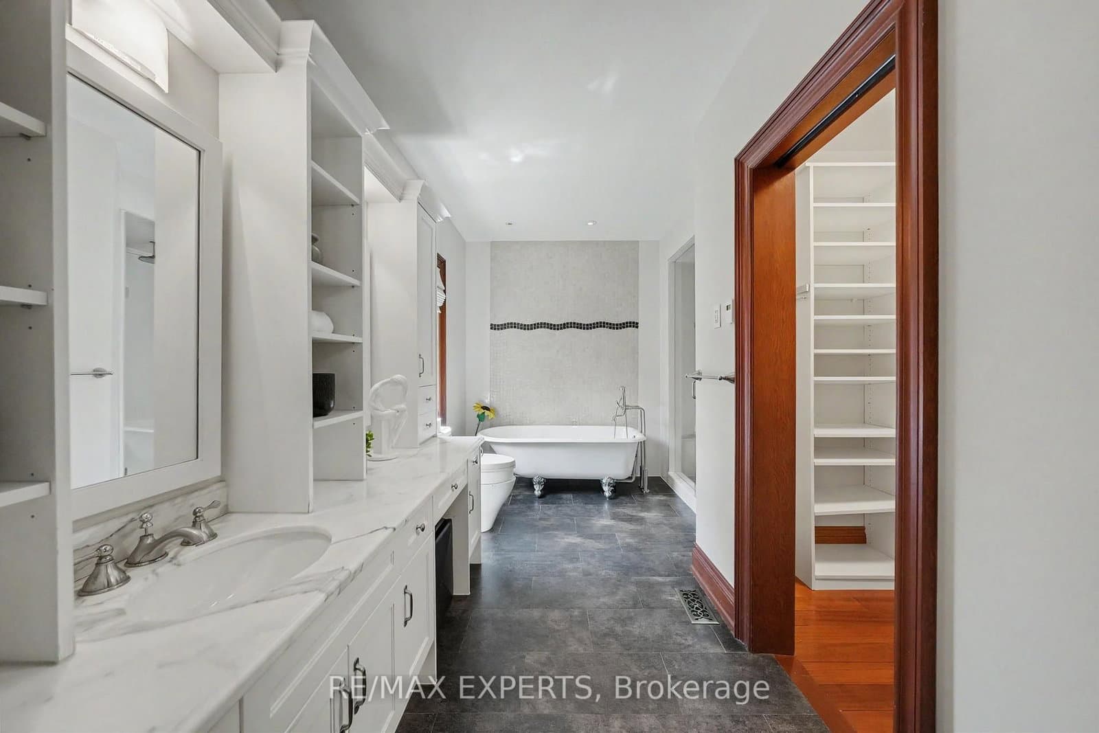 91 Napier Street thumbnail 23