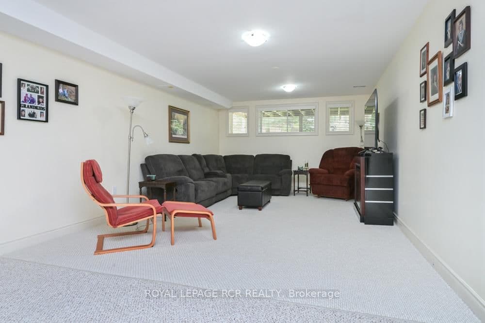 164 Ridge Way thumbnail 19