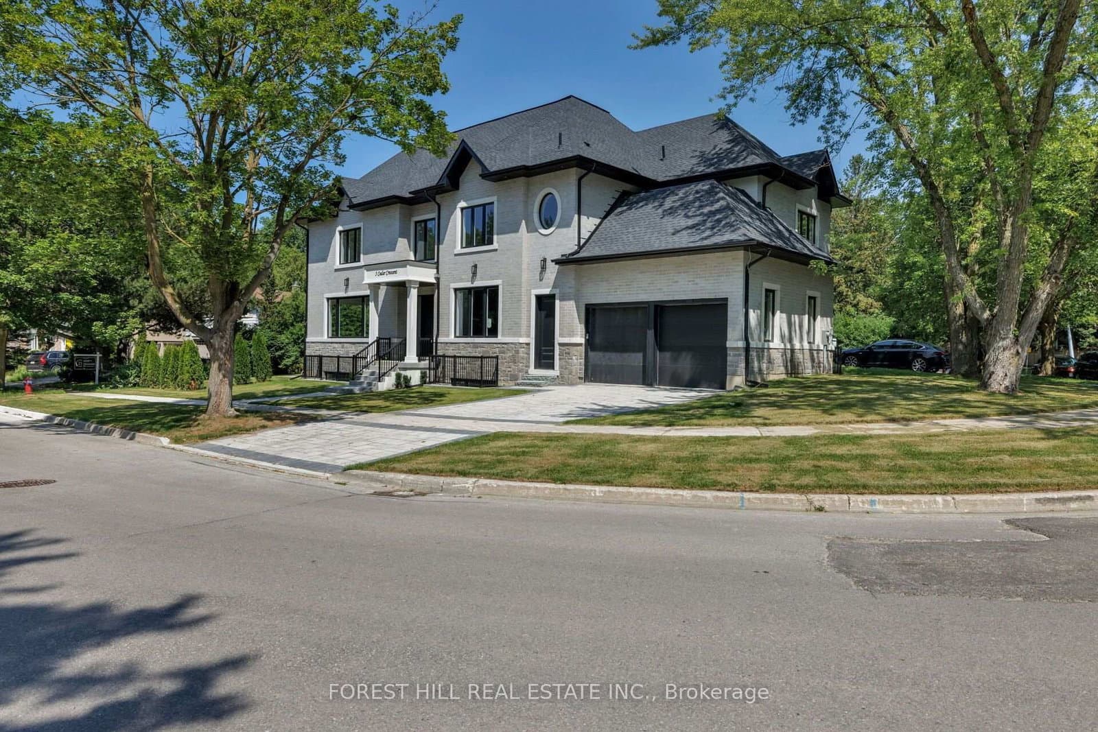 5 Cedar Crescent - Image 1