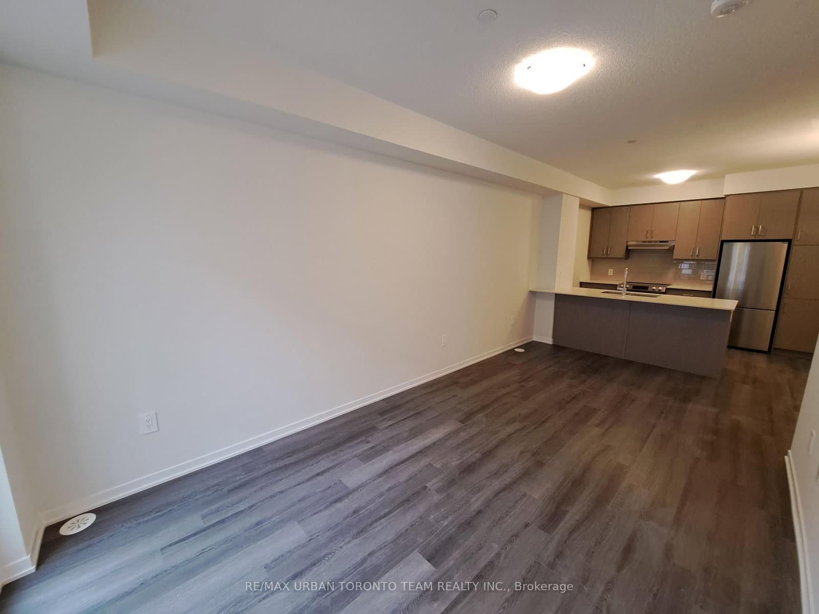 21 Honeycrisp Crescent, Unit 45 thumbnail 2