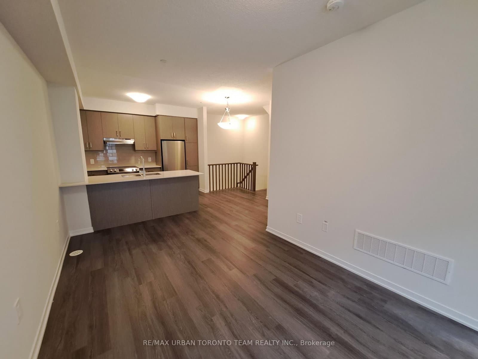 21 Honeycrisp Crescent, Unit 45 thumbnail 4