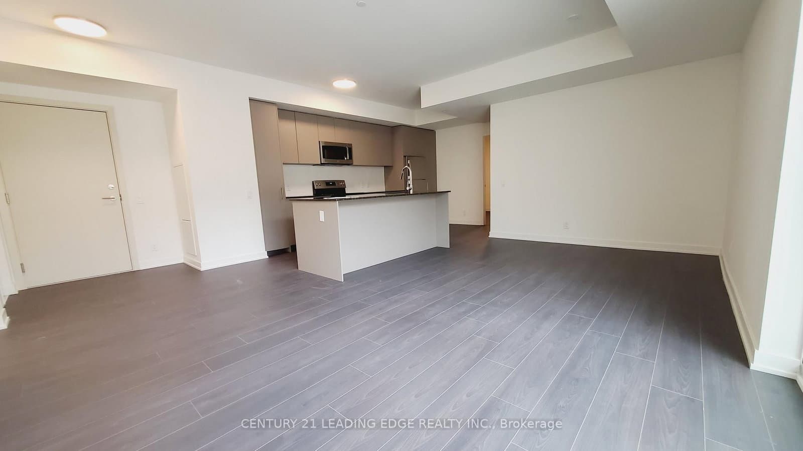 101 Cathedral High Street, Unit 216 thumbnail 9