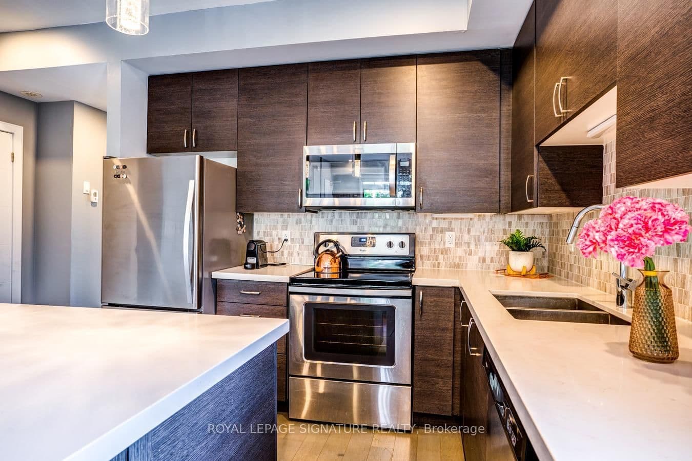 201 Pine Grove Rd Road, Unit 426 thumbnail 15