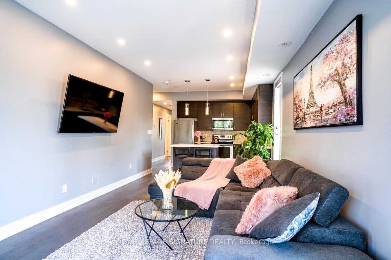 201 Pine Grove Rd Road, Unit 426 thumbnail 6