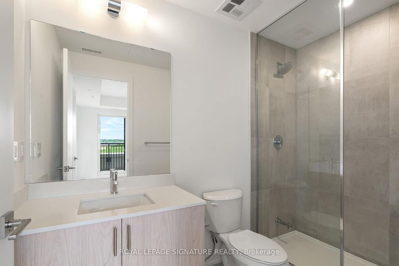 67 Saigon Drive, Unit 301 thumbnail 12