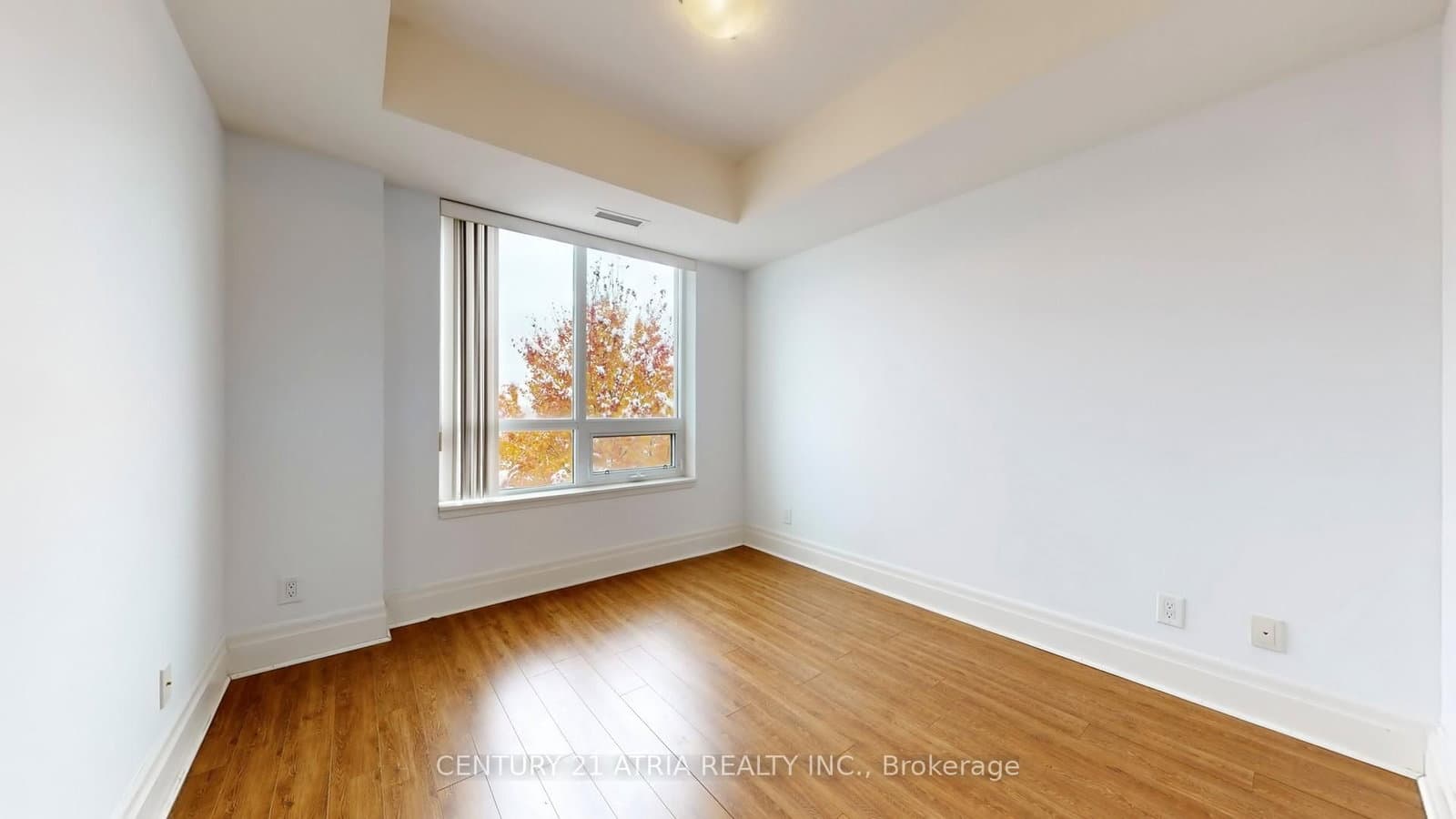 57 Upper Duke Crescent, Unit 311D thumbnail 26