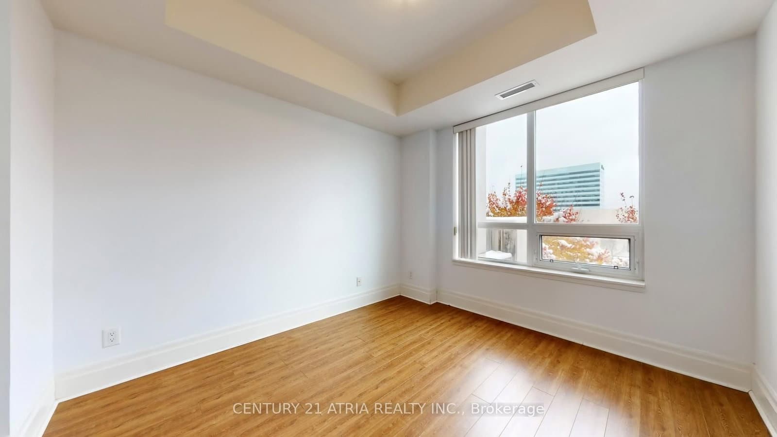 57 Upper Duke Crescent, Unit 311D thumbnail 27