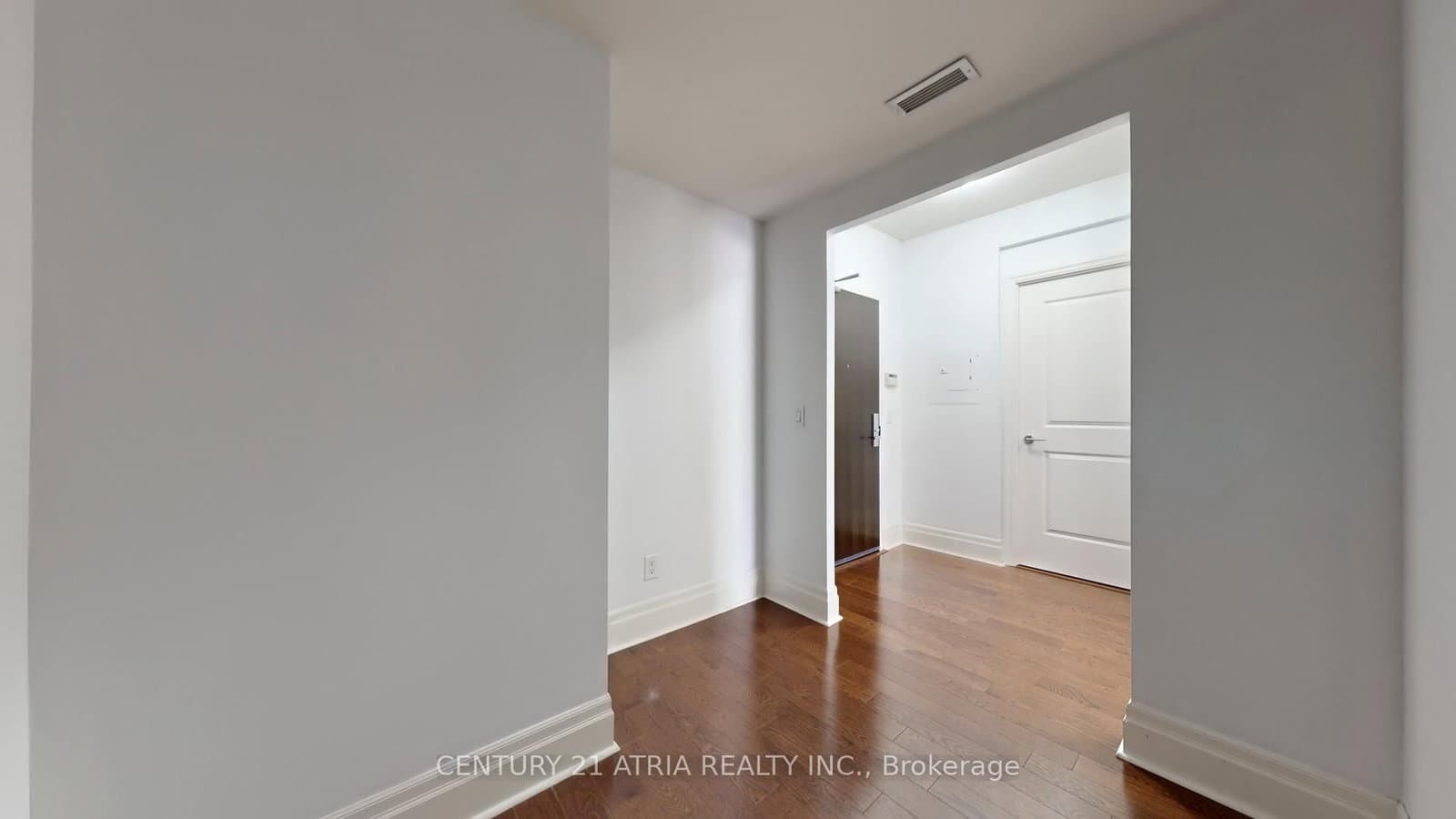 57 Upper Duke Crescent, Unit 311D thumbnail 33