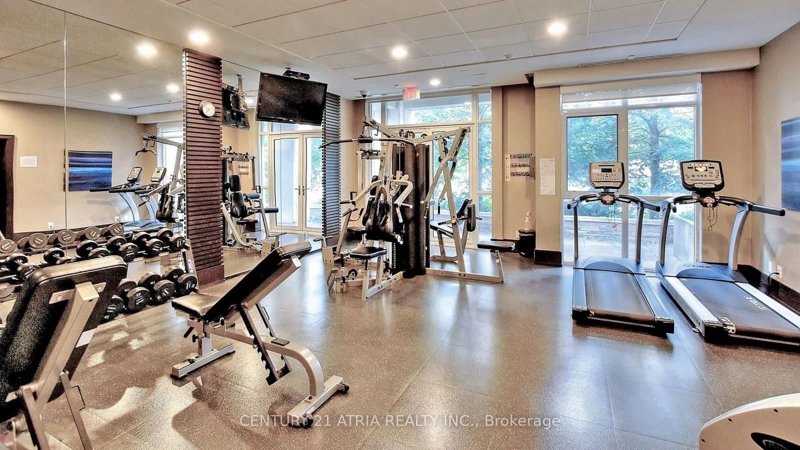 57 Upper Duke Crescent, Unit 311D thumbnail 43
