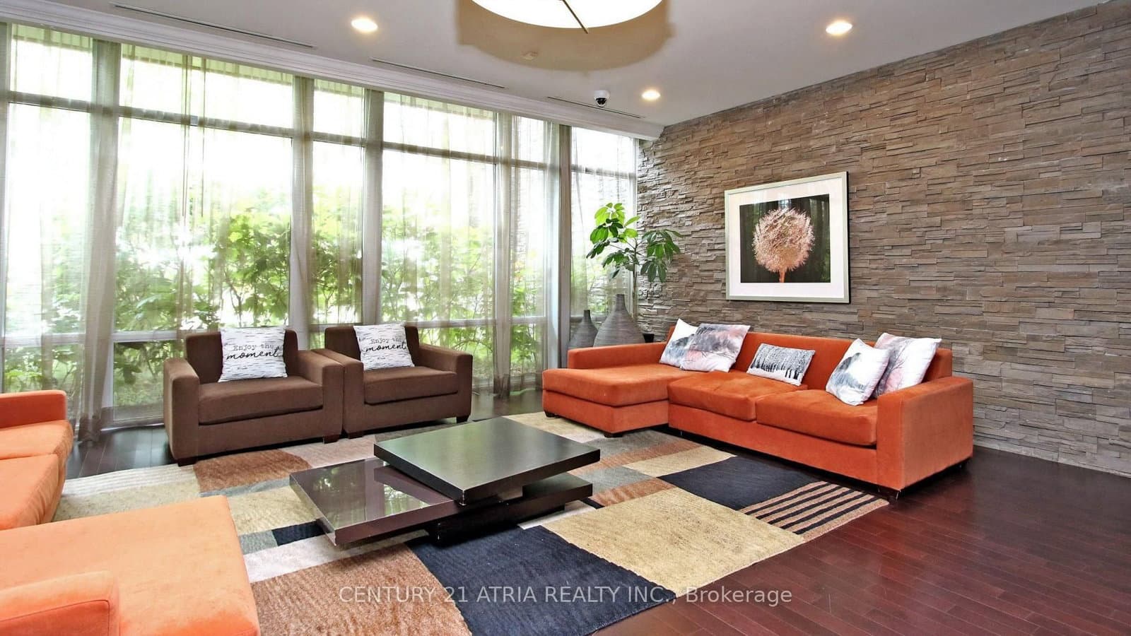 57 Upper Duke Crescent, Unit 311D thumbnail 44