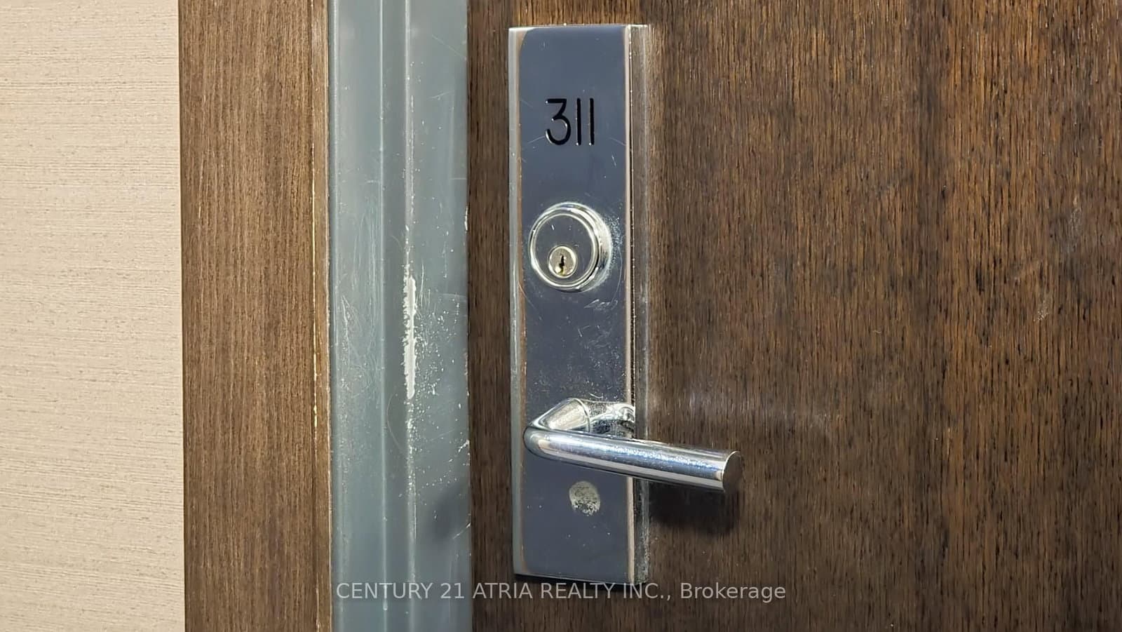 57 Upper Duke Crescent, Unit 311D thumbnail 8