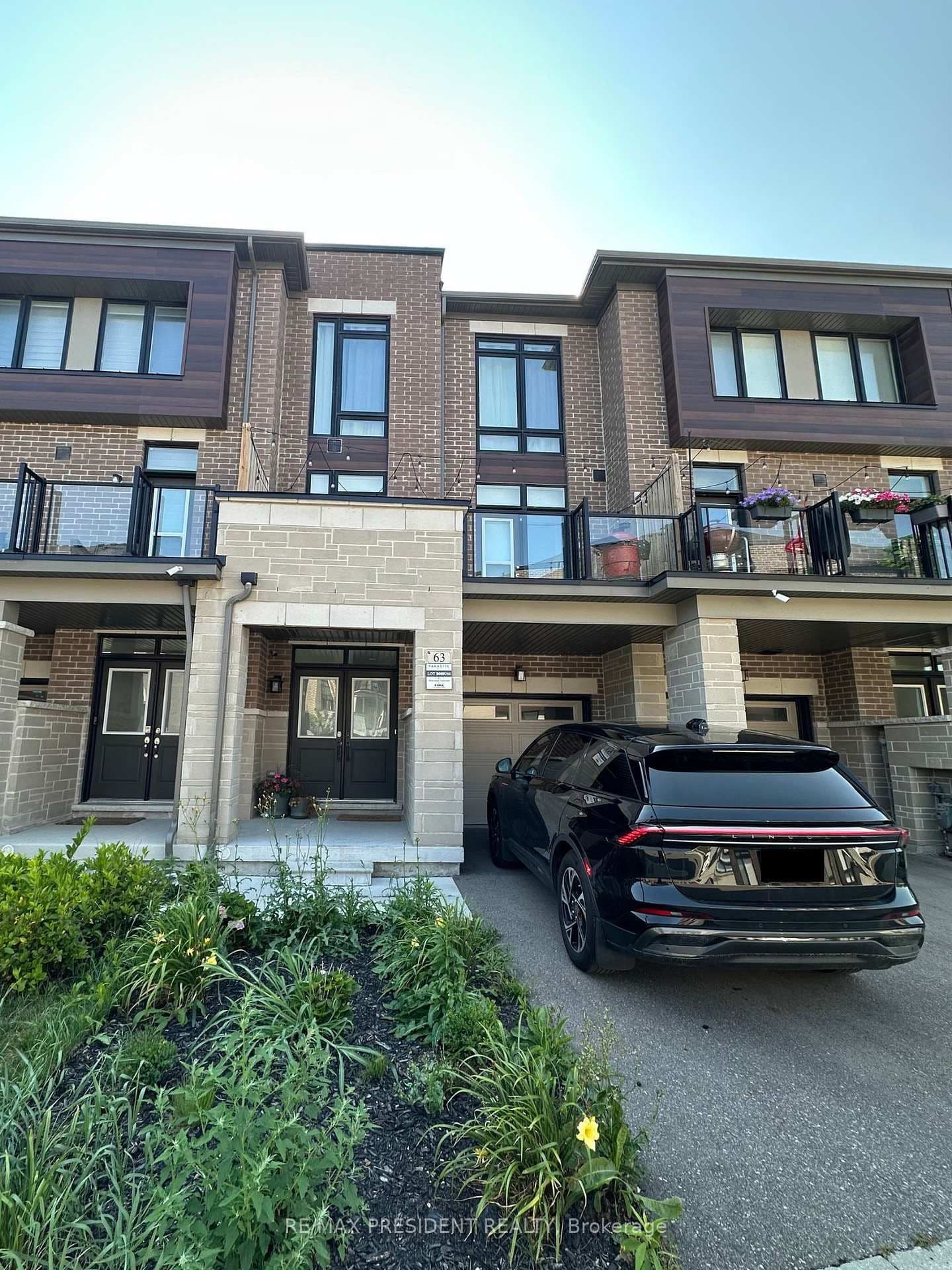 63 Holyrood Crescent thumbnail 14