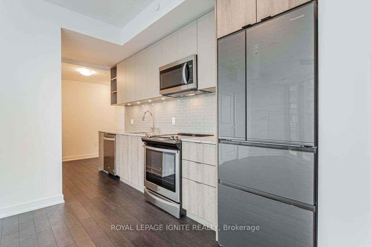 100 Eagle Rock Way, Unit 305 thumbnail 14
