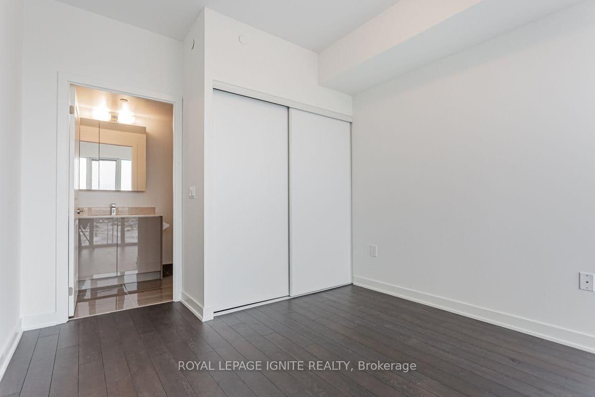 100 Eagle Rock Way, Unit 305 thumbnail 24