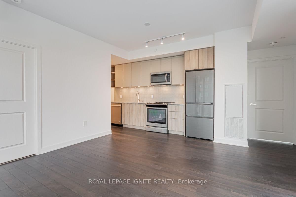 100 Eagle Rock Way, Unit 305 thumbnail 8
