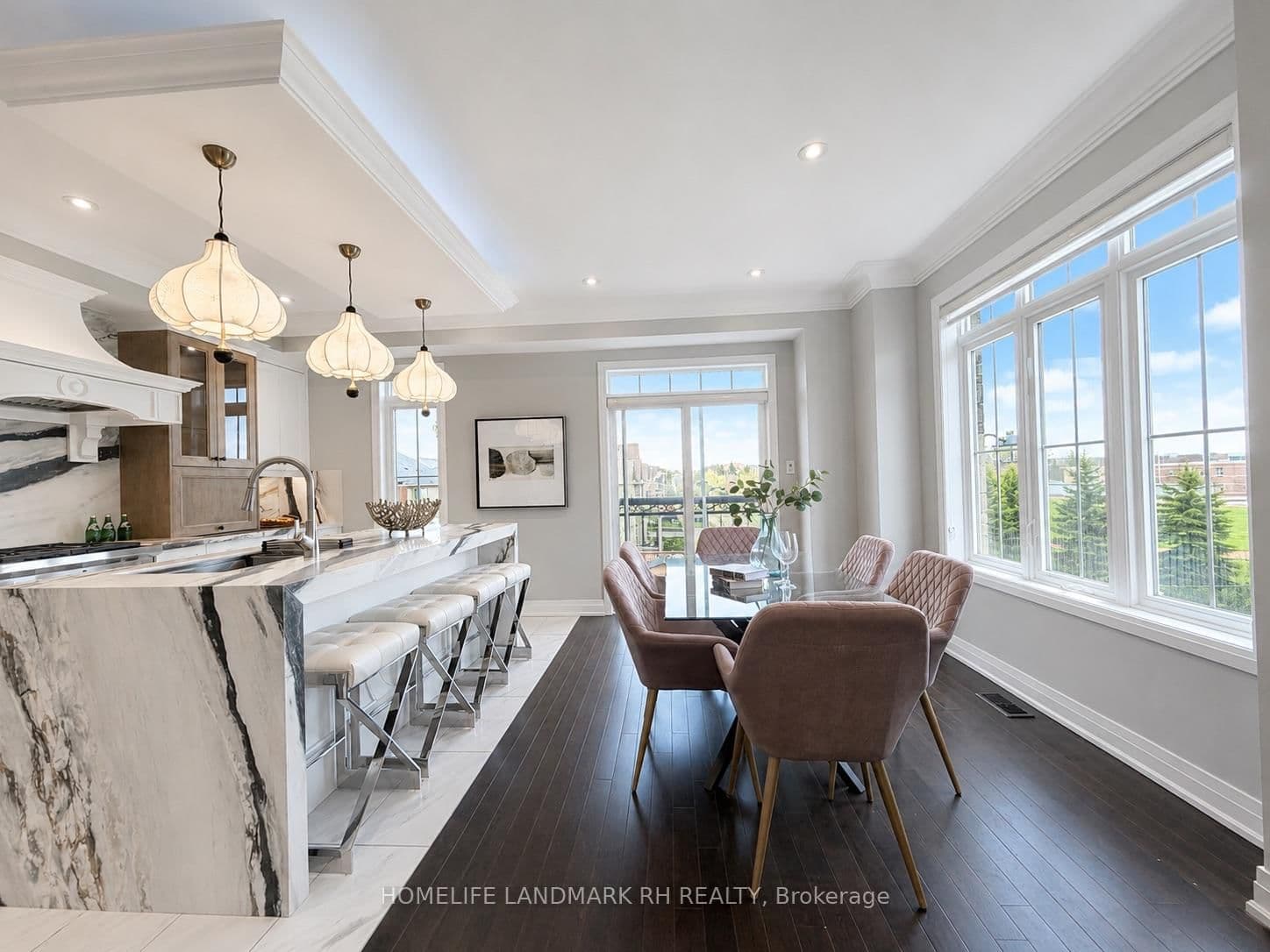 11 Lorne Glen Street thumbnail 21