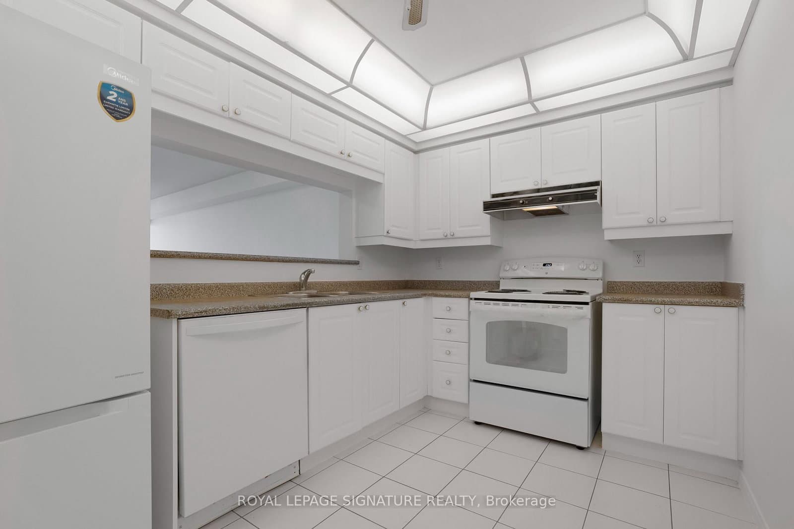 11 Townsgate Drive, Unit 1410 thumbnail 10