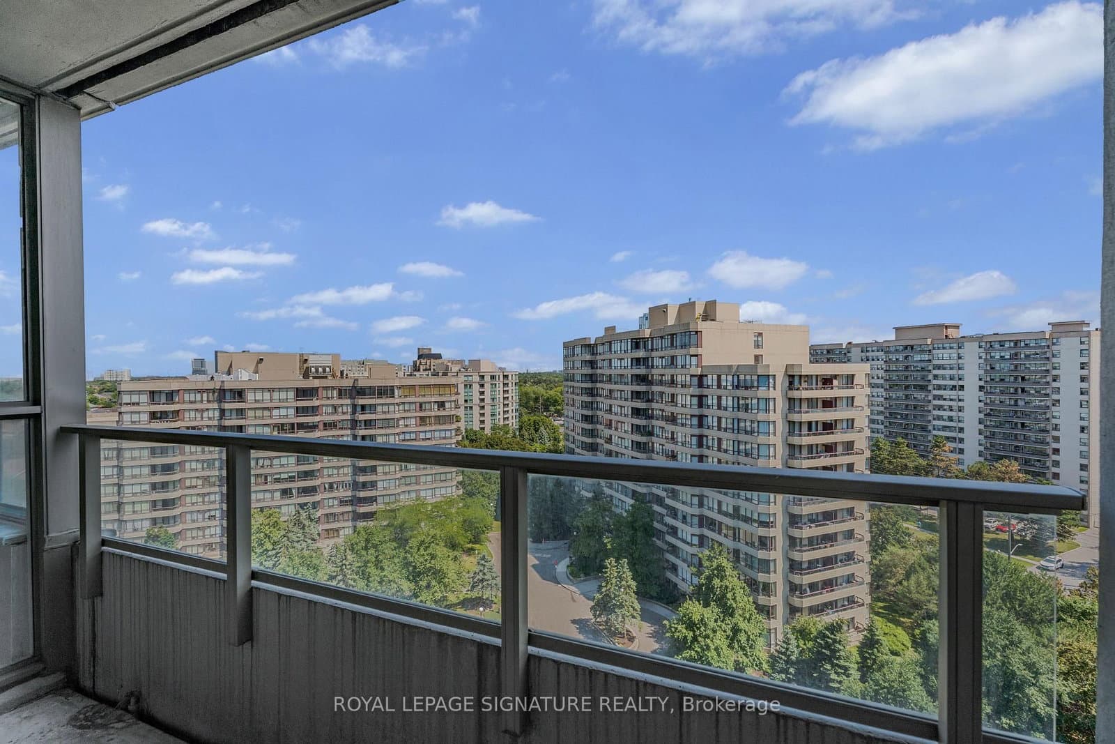 11 Townsgate Drive, Unit 1410 thumbnail 20