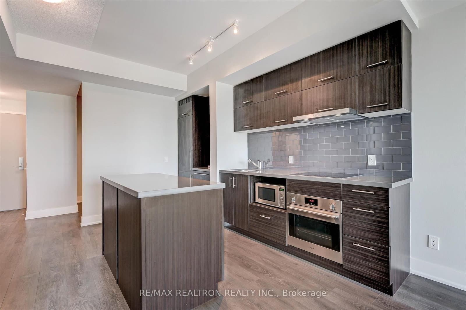 180 Enterprise Boulevard, Unit 809 thumbnail 10